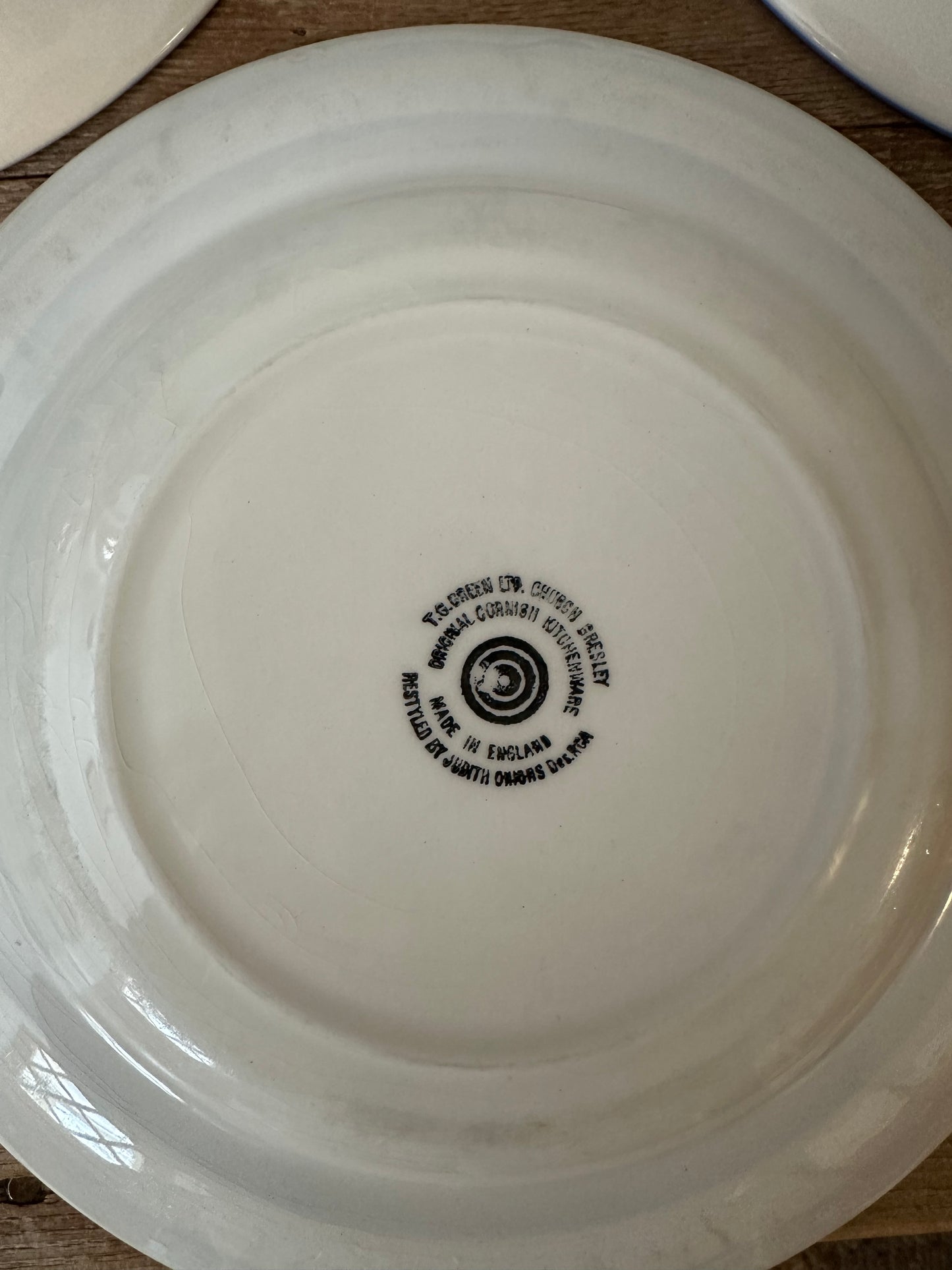 3 English Cornishware plates