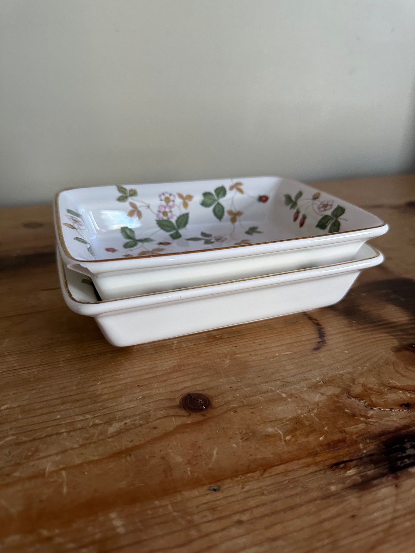 Pair of strawberry Wedgewood England dishes