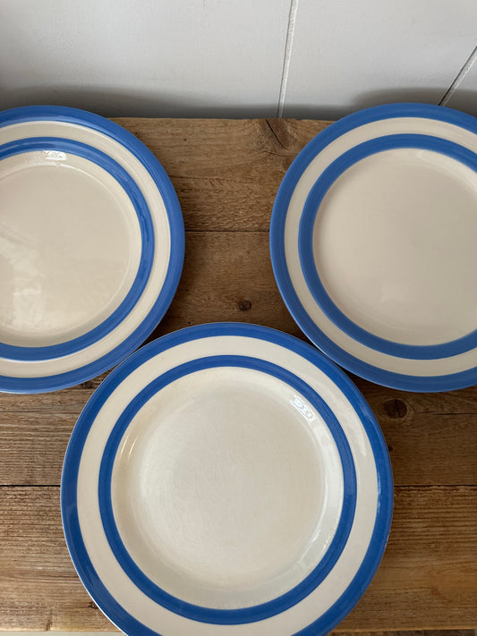 3 English Cornishware plates