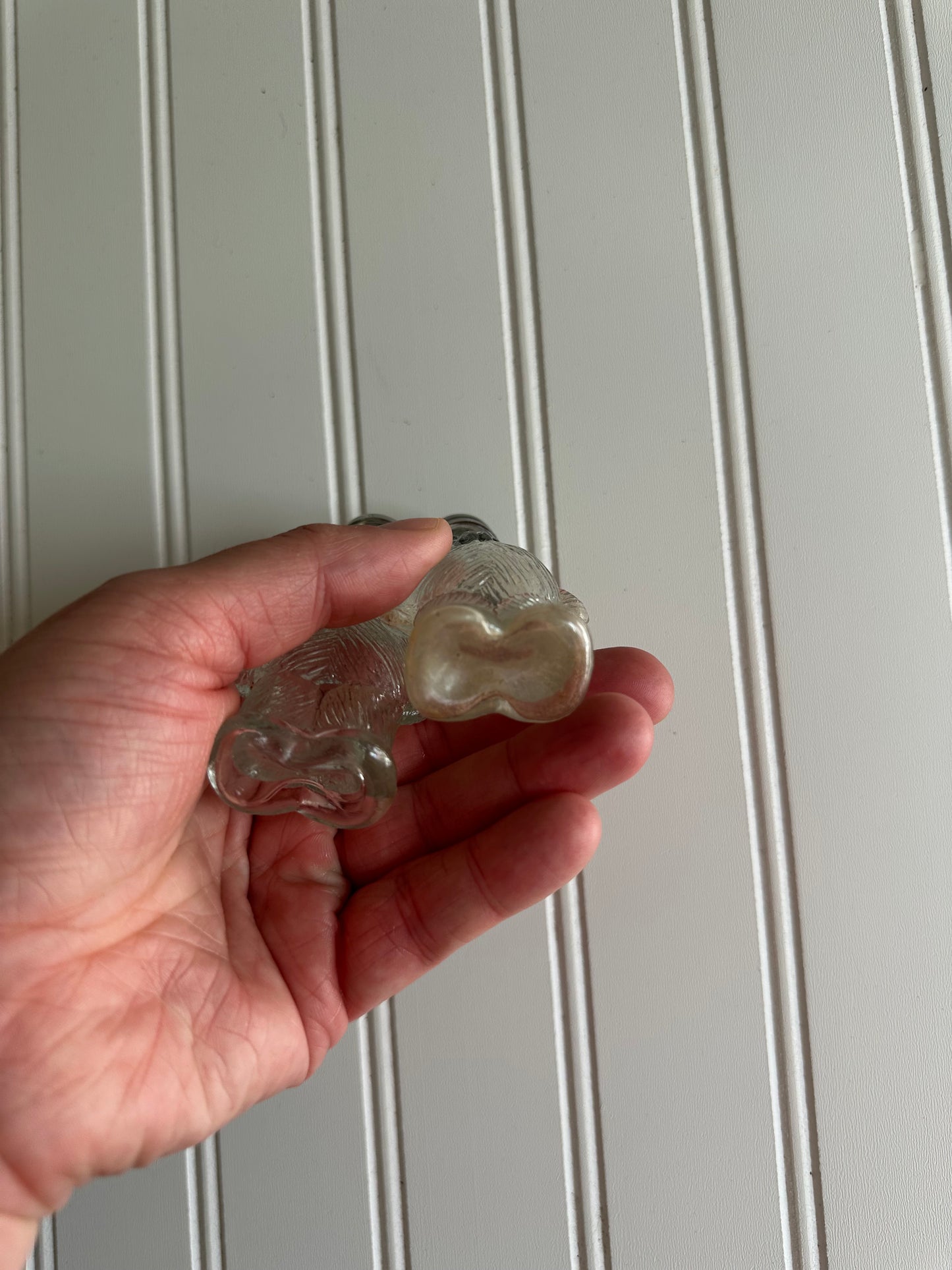 Vintage glass teddy bear salt and pepper shakers